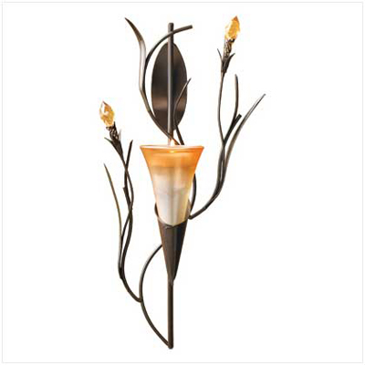 #13922 Dawn Lily Wall Sconce