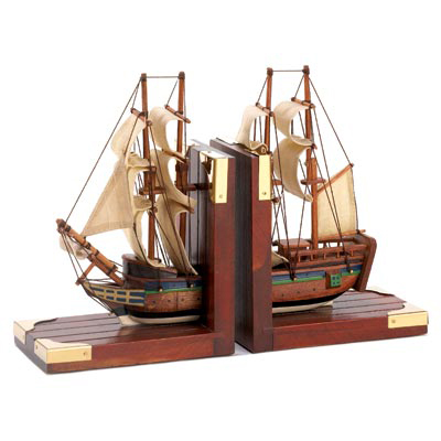 #D1297 Sailing Schooner Bookends
